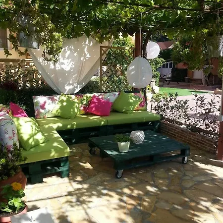 Alexandra's Aparthotel *